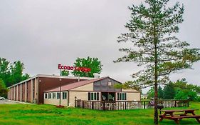 Econo Lodge In Watertown Ny 3*